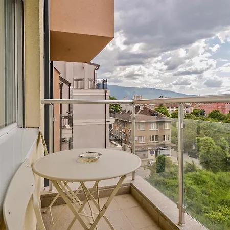Vitosha View One Bedroom By Flat Mаnager * סופיה