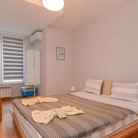 Vitosha View One Bedroom By Flat Mаnager Sofya