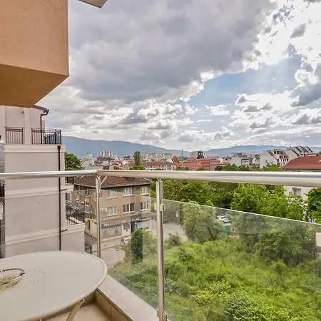 Vitosha View One Bedroom By Flat Mаnager Appartamento