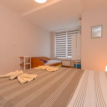 Vitosha View One Bedroom By Flat Mаnager Апартаменты *